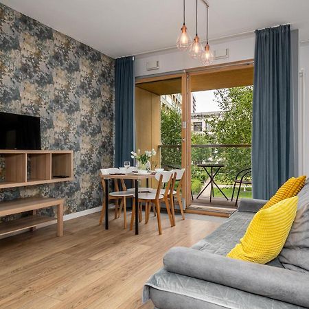 Apartamenty Sun & Snow 19 Dzielnica With Free Parking Варшава Экстерьер фото