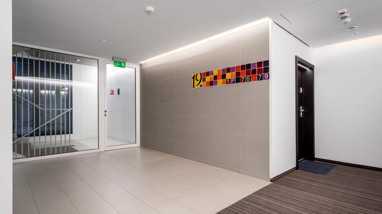 Apartamenty Sun & Snow 19 Dzielnica With Free Parking Варшава Экстерьер фото