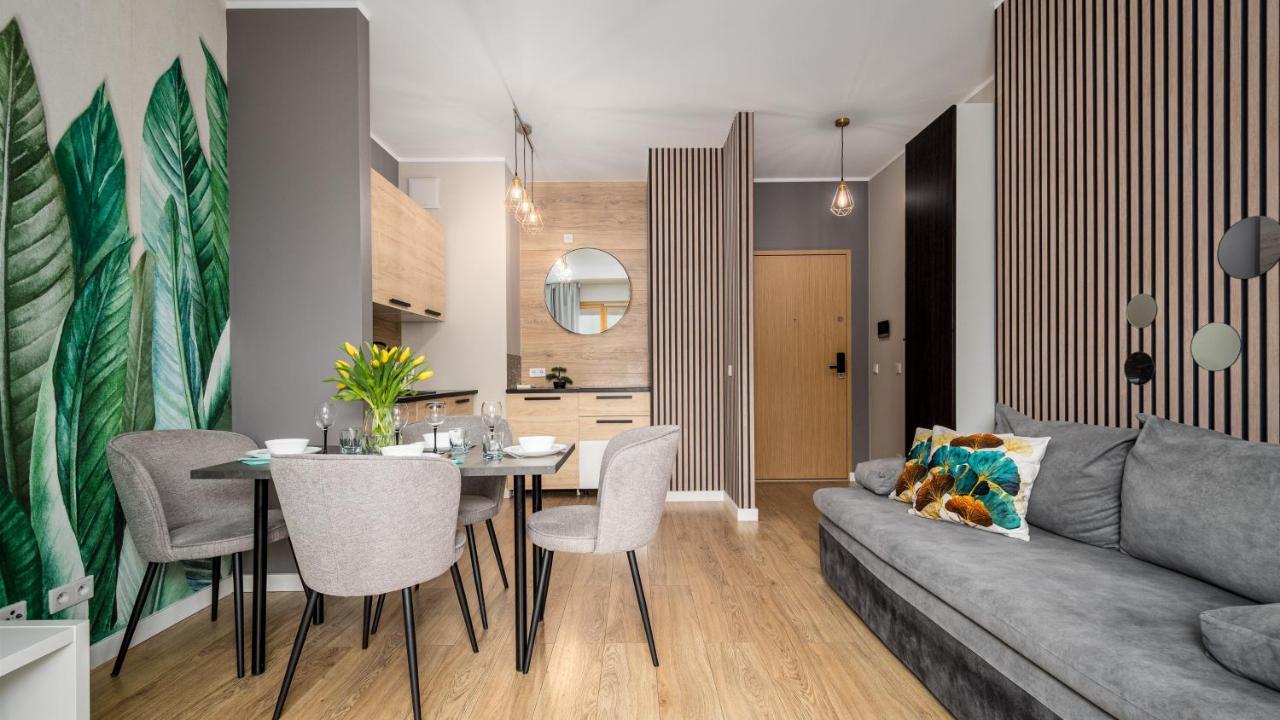 Apartamenty Sun & Snow 19 Dzielnica With Free Parking Варшава Экстерьер фото
